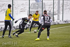 Nieskuteczna Olimpia przegrywa z Huraganem