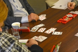 Rewanż przy brydżowym stole