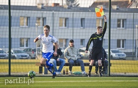 Debiutanci dostali lekcję futbolu