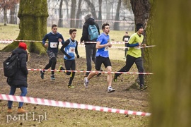 Biegiem po parku Modrzewie