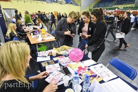 Pracodawcy kuszą, pracownicy wybierają