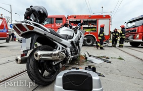 Motocykl zderzył się z volvo