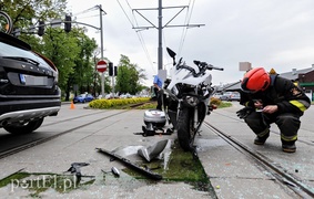 Motocykl zderzył się z volvo