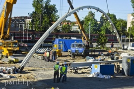 Na wiadukcie czas na łuki