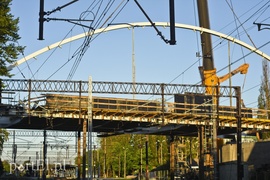 Na wiadukcie czas na łuki