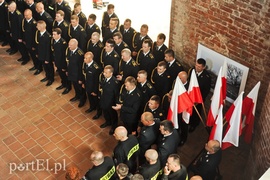 Święty Florian przyniósł strażakom awanse i odznaczenia