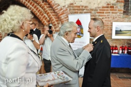 Święty Florian przyniósł strażakom awanse i odznaczenia