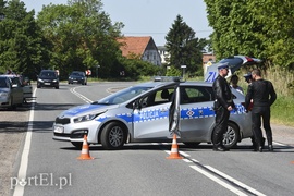 Tragiczny wypadek w Komorowie Żuławskim, nie żyje kierowca skody