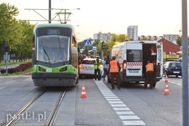 Zderzenie mercedesa z tramwajem
