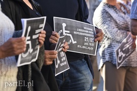 Solidarni z protestującymi w Sejmie: Oni chcą godnie żyć