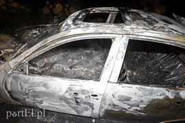 Infiniti spłonęło doszczętnie przy S22