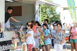 Plac Jagiellończyka pachnie jedzeniem