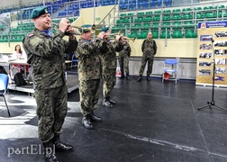 Żołnierze na tatami