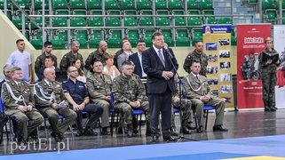 Żołnierze na tatami