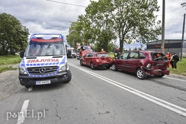 Efekt domina w wypadku. Cztery osoby ranne