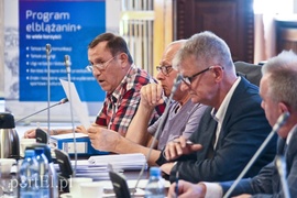 Zarzuty, riposty i pat, czyli emocje wokół polityki prezydenta