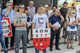 Nowy sąd, stary protest