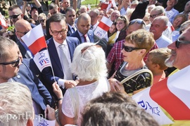 Premier z wizytą, przekop na wybory