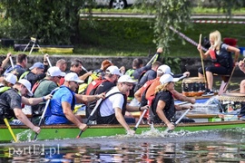 Na wodzie królowały smocze łodzie