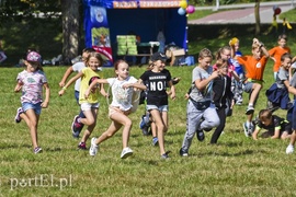 Wakacje pożegnali festynem
