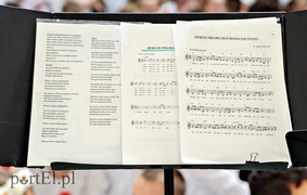 Hymn na 773 głosy