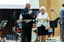 Z wiatrem po nagrodę imienia doktor Oli