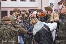 Ochotnicy stali się żołnierzami