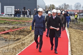 Rodzina Wójcików inwestuje w logistykę