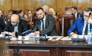 Nowe spojrzenie na radnych