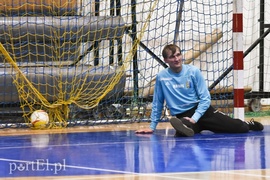 Starsi panowie nadal w grze