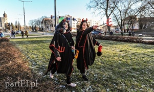 Trzej królowie jadą, złoto, mirrę kładą