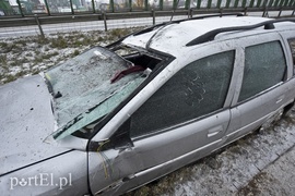 Dachowanie na zaśnieżonej siódemce