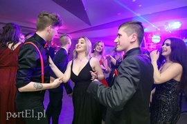 ZSEiO: Tego balu się nie zapomina