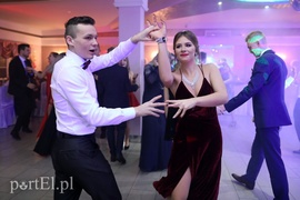 ZSEiO: Tego balu się nie zapomina