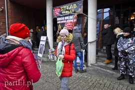 Orkiestra zaczęła grać