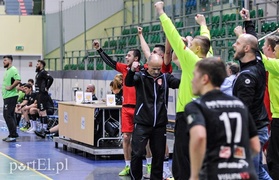 Meblarze ograli wicelidera