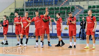 Meblarze ograli wicelidera
