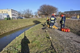 Pijany mężczyzna wpadł do Kumieli