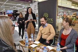 Zjedli górę pączków