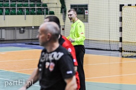 Lider za mocny dla Meblarzy