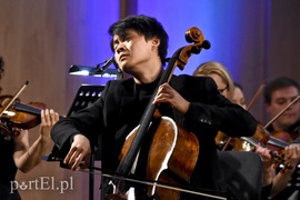 Grają Bacha i Chopina z pamięci