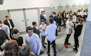 Nie wiedzą, jak będzie, ale starają się myśleć pozytywnie