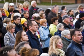 Nieśli krzyż przez miasto