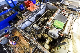 Stawiają na koła i gąsienice