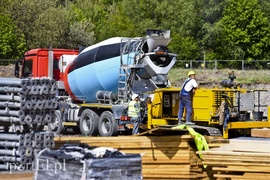 Przy Łęczyckiej praca wre