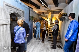 Wieczorne gry, pokazy i wystawy