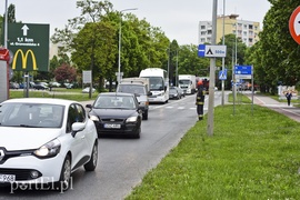 Kolizja audi z seatem przed mostem Wyszyńskiego