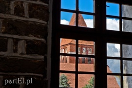 Nad jezioro, na cmentarz i na lody  (Cudze chwalicie, swego nie znacie, odcinek 1) 