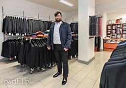 Elegancja, która dobrze na nim leży