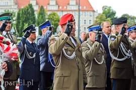 Tu mówi Polska. Tu mówi Warszawa